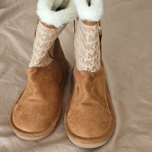 MK Kid's Tan Suede Boots with Fur Lining